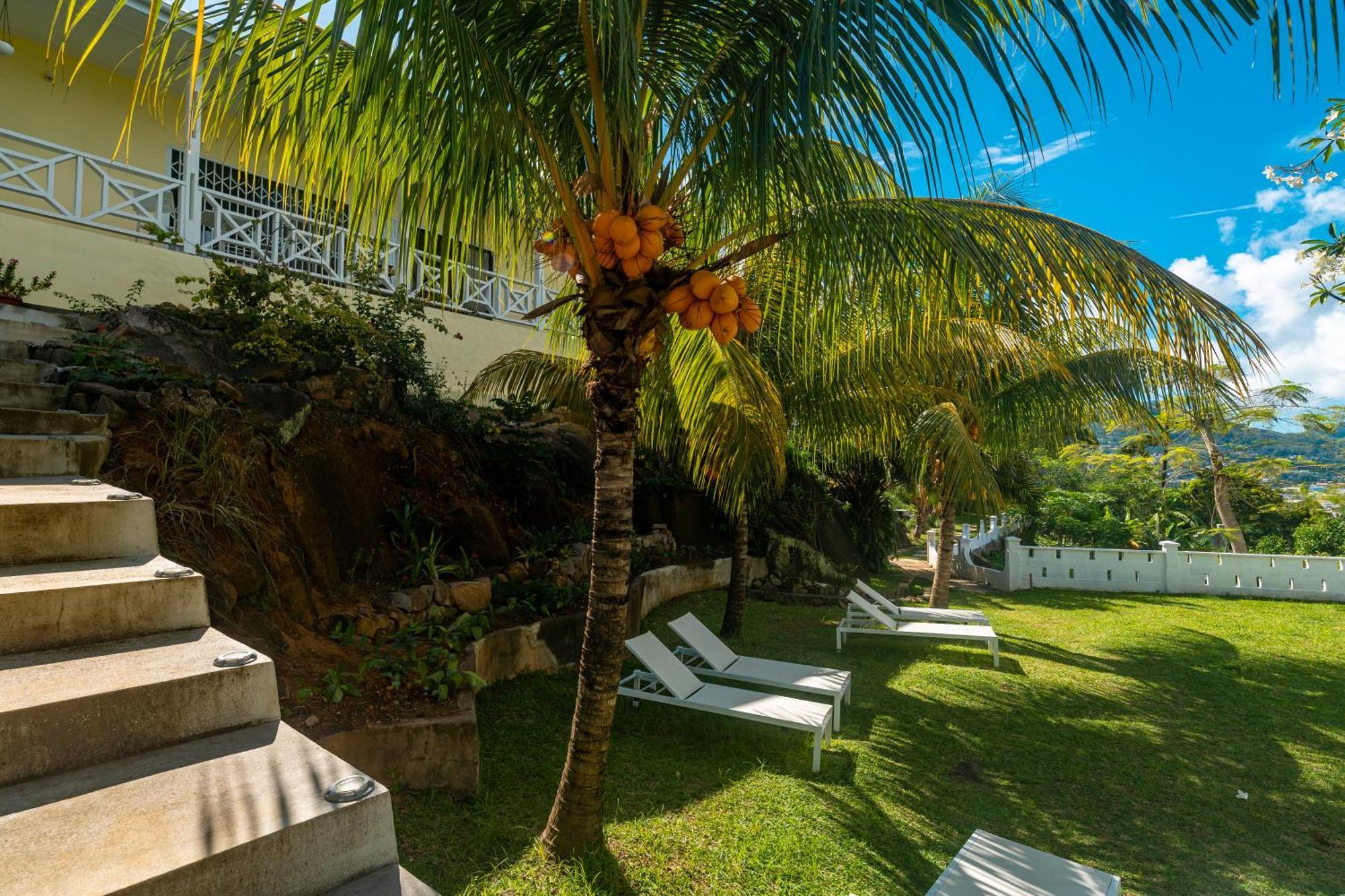 Naturalis - Oceanview Residences Misere Exterior foto